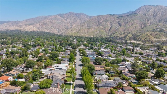 Detail Gallery Image 39 of 42 For 1511 Coolidge Ave, Pasadena,  CA 91104 - 4 Beds | 2 Baths