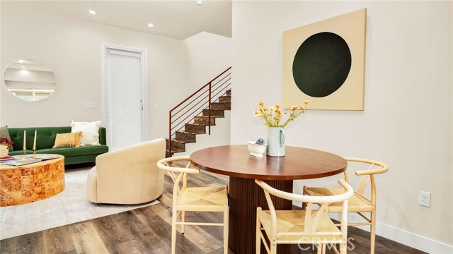 Detail Gallery Image 5 of 45 For 9237 Wakefield Ave #11,  Panorama City,  CA 91402 - 4 Beds | 3/1 Baths