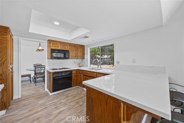 Detail Gallery Image 11 of 39 For 601 Las Arenas Ct, Bakersfield,  CA 93314 - 3 Beds | 2/1 Baths