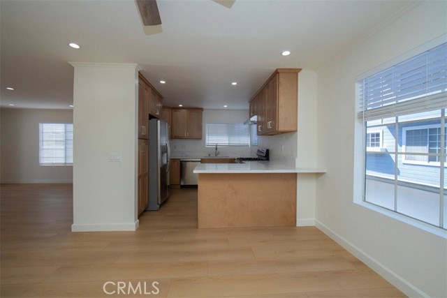 Detail Gallery Image 3 of 49 For 2800 Plaza Del Amo #177,  Torrance,  CA 90503 - 3 Beds | 3 Baths