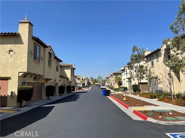Detail Gallery Image 8 of 10 For 12531 Elevage Dr #61,  Rancho Cucamonga,  CA 91739 - 3 Beds | 2/1 Baths