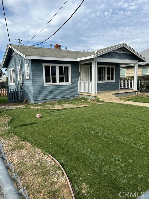 Detail Gallery Image 2 of 17 For 1409 Orange, San Bernardino,  CA 92374 - 2 Beds | 1 Baths