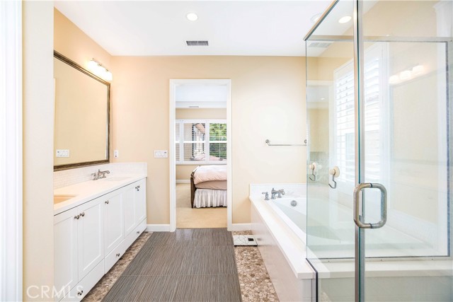 Detail Gallery Image 21 of 44 For 132 Stallion, Irvine,  CA 92602 - 3 Beds | 2/1 Baths