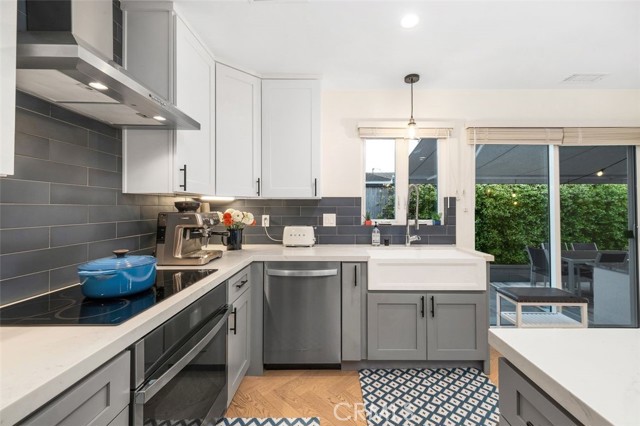 Image 9 of 26 For 21225 Kent Avenue
