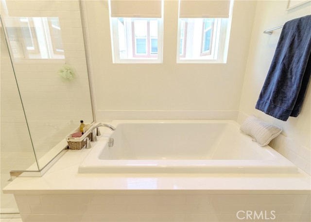 Detail Gallery Image 6 of 31 For 168 Denali, Lake Forest,  CA 92630 - 4 Beds | 2/1 Baths