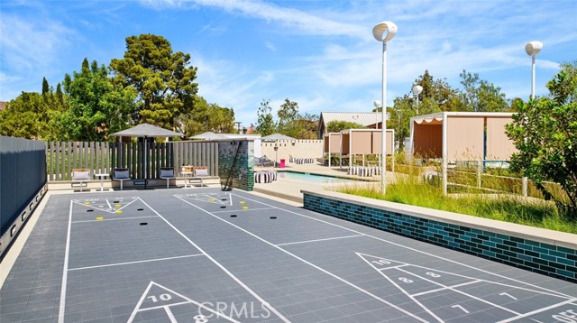 Detail Gallery Image 8 of 12 For 113 Loon, Irvine,  CA 92618 - 3 Beds | 3/1 Baths