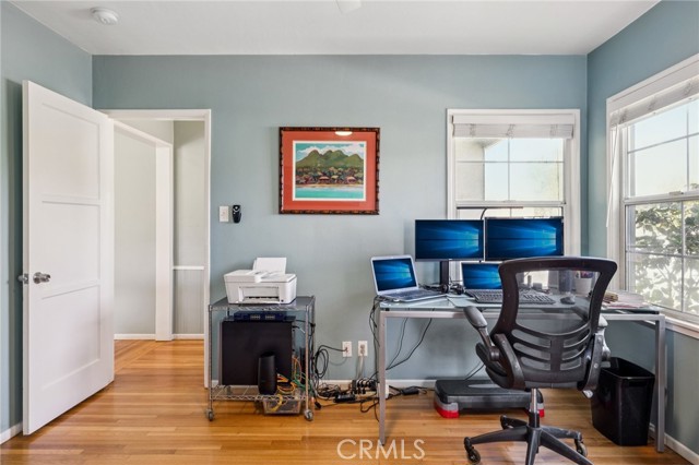 Detail Gallery Image 35 of 58 For 17006 Cantara St, Lake Balboa,  CA 91406 - 3 Beds | 2 Baths