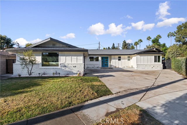 Detail Gallery Image 3 of 39 For 1555 W Wakefield Ave, Anaheim,  CA 92802 - 4 Beds | 3/1 Baths