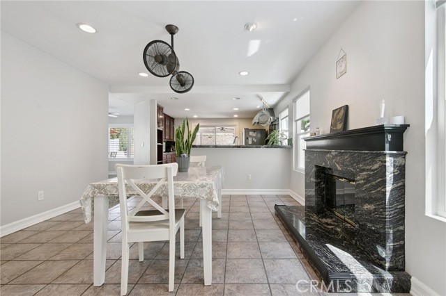 Detail Gallery Image 9 of 26 For 26823 Hot Springs Pl, Calabasas,  CA 91301 - 4 Beds | 2/1 Baths