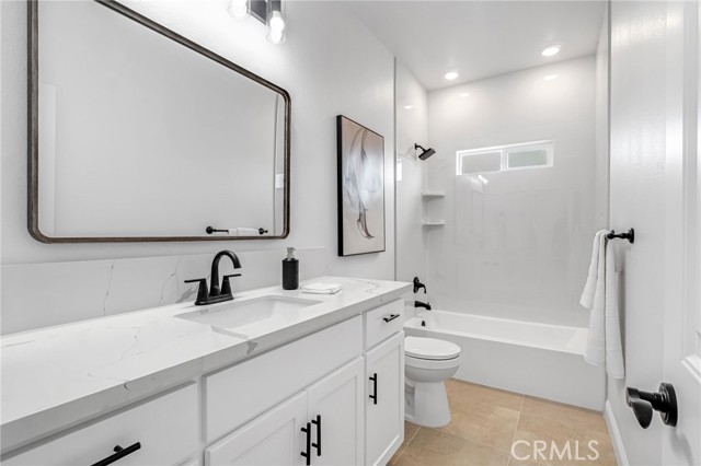 Detail Gallery Image 27 of 38 For 21035 Forest Glen, Madera,  CA 93638 - 4 Beds | 3 Baths