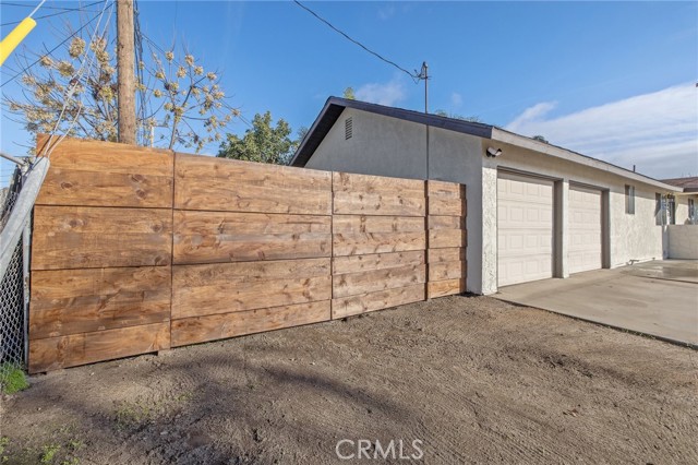 Detail Gallery Image 3 of 37 For 657 S Santa Clara St, Tulare,  CA 93274 - 3 Beds | 2 Baths