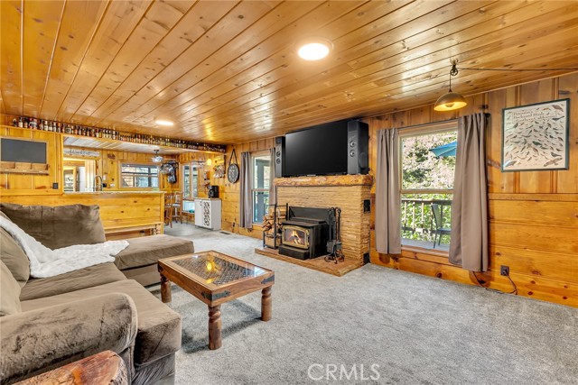 Detail Gallery Image 5 of 66 For 54055 Strawberry Valley Dr, Idyllwild,  CA 92549 - 4 Beds | 2 Baths