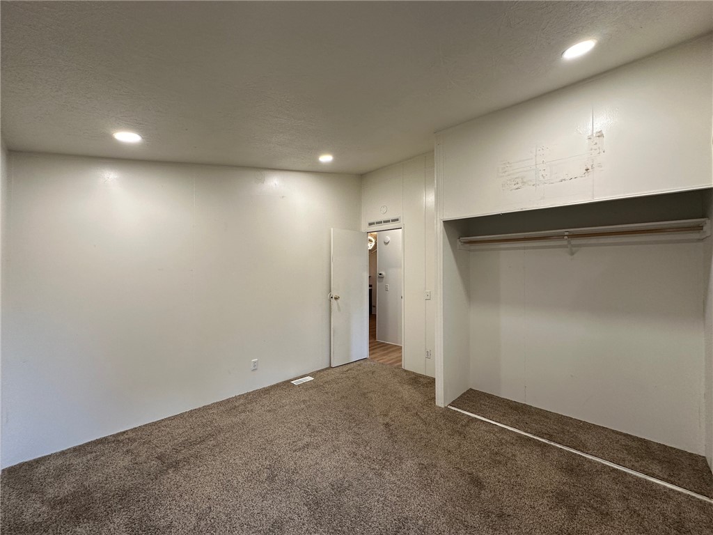 Detail Gallery Image 16 of 22 For 2920 Clark Rd 19k,  Oroville,  CA 95965 - 3 Beds | 2 Baths