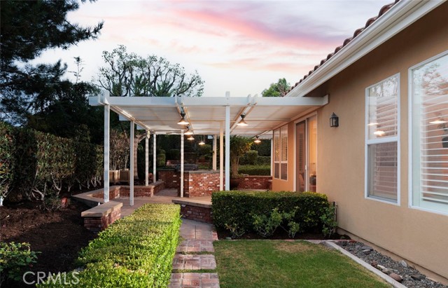 Detail Gallery Image 3 of 50 For 6406 E Abbeywood Rd, Orange,  CA 92867 - 4 Beds | 3/1 Baths