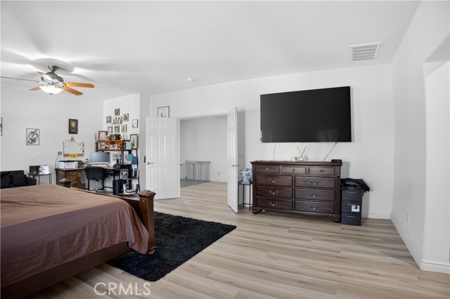 Detail Gallery Image 40 of 55 For 2301 Foxtail Dr, Palmdale,  CA 93551 - 5 Beds | 3 Baths