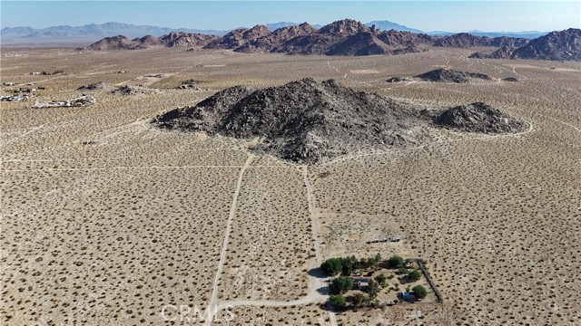 Detail Gallery Image 2 of 10 For 772 Porter St, Lucerne Valley,  CA 92356 - – Beds | – Baths