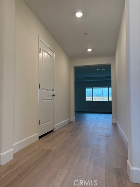 Detail Gallery Image 7 of 16 For 2655 Wesley Way, Chico,  CA 95973 - 4 Beds | 3 Baths