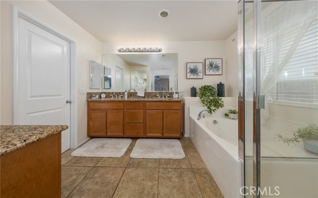 Detail Gallery Image 20 of 30 For 12316 Westpark Cir, Yucaipa,  CA 92399 - 4 Beds | 3/1 Baths