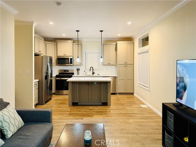 Detail Gallery Image 3 of 15 For 12530 Royal Rd #46,  El Cajon,  CA 92021 - 3 Beds | 2 Baths