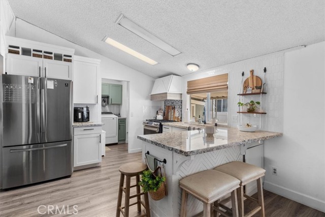 Detail Gallery Image 6 of 30 For 1721 E Colton Ave #103,  Redlands,  CA 92374 - 3 Beds | 2 Baths