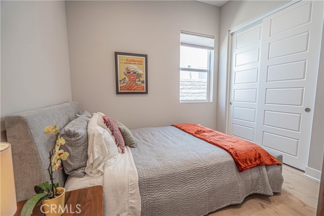 27871 Screenplay Place, Valencia CA: https://media.crmls.org/medias/eef29e82-c1cc-421a-88d2-d48de4725941.jpg