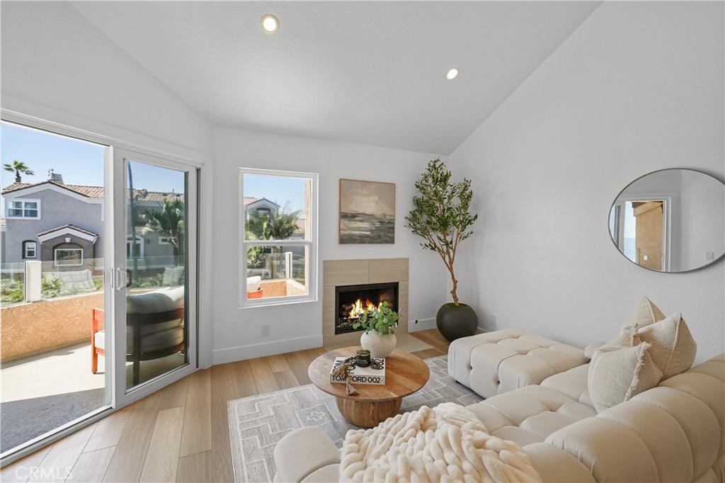 Eef2ab2c 7d07 4f0c 8383 F01c3d7e150d