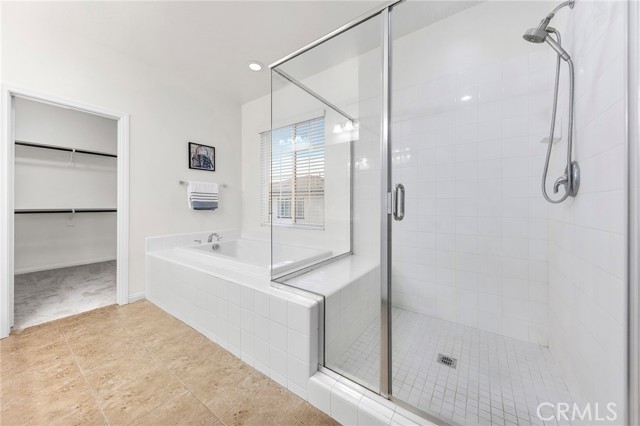 7733 Lupin Street, Chino CA: https://media.crmls.org/medias/eef3413c-b561-48c4-9e07-711587526a8d.jpg
