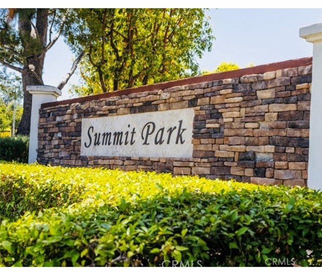 8449 E Arrowhead Way, Anaheim Hills CA: https://media.crmls.org/medias/eef3f5df-6080-4dc6-a54e-b8d36d34bbab.jpg
