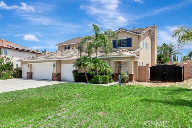 Detail Gallery Image 2 of 32 For 2977 Wickham Ct, Riverside,  CA 92503 - 5 Beds | 3 Baths