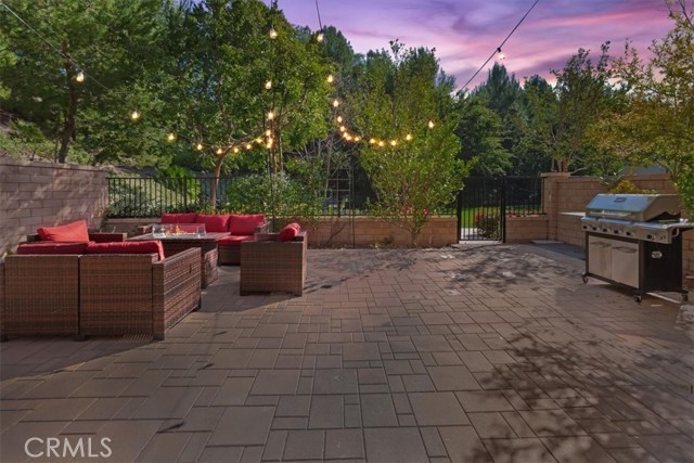 Detail Gallery Image 3 of 46 For 83 Prominence, Lake Forest,  CA 92630 - 3 Beds | 2/1 Baths