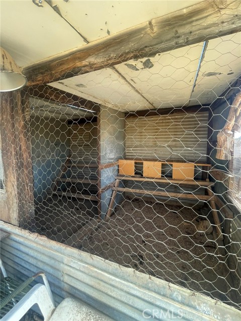 15900 Mesquite, Hesperia CA: https://media.crmls.org/medias/eef57a2e-b5a1-4d65-b43f-061f7a2172f6.jpg