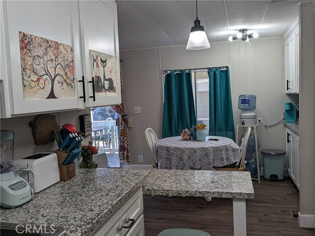 Detail Gallery Image 12 of 31 For 881 N Lake St #357,  Hemet,  CA 92544 - 2 Beds | 1 Baths