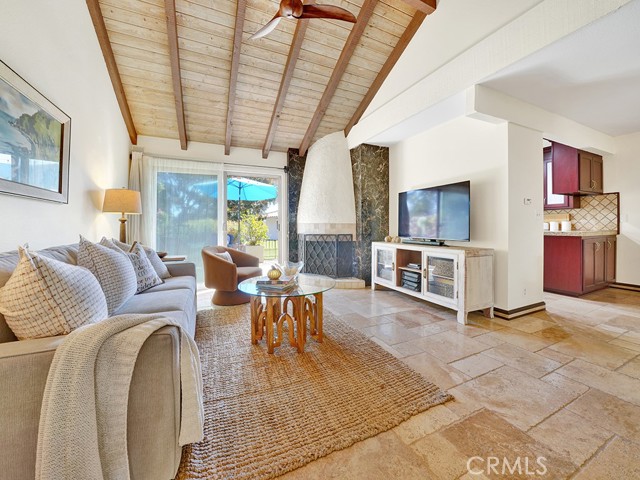 Detail Gallery Image 6 of 47 For 25536 Spinnaker Dr, San Juan Capistrano,  CA 92675 - 3 Beds | 2/1 Baths