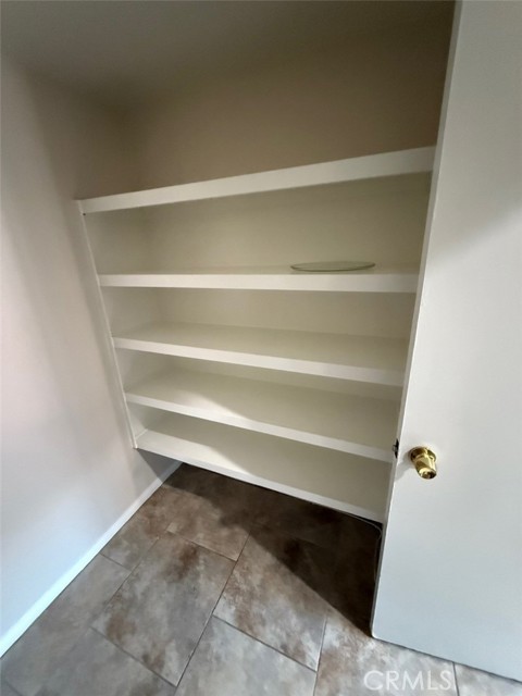 877 Silver Fir Road, Walnut CA: https://media.crmls.org/medias/eef9e1be-95f9-4662-8ea8-ef062aec245f.jpg