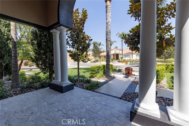 6905 Royal Hunt Ridge Drive, Riverside, California 92506, 5 Bedrooms Bedrooms, ,3 BathroomsBathrooms,Single Family Residence,For Sale,Royal Hunt Ridge,CV24126694