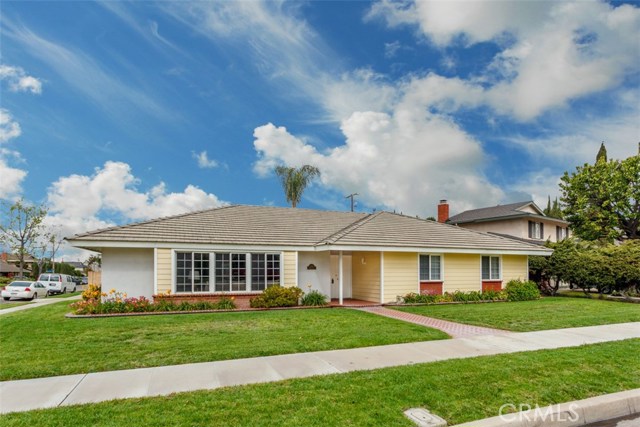 1736 N Maplewood St, Orange, CA 92865