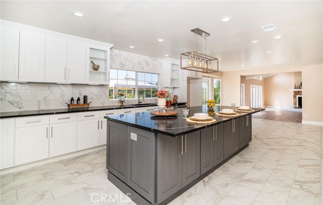 1581 Sycamore Drive, Fallbrook, California 92028, 4 Bedrooms Bedrooms, ,2 BathroomsBathrooms,Residential rental,For Sale,Sycamore Drive,TR24096970