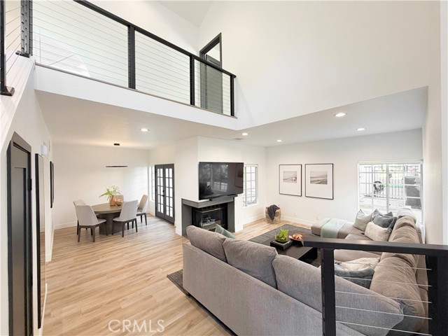 958 Misty Canyon, Westlake Village CA: https://media.crmls.org/medias/eefc524d-fd92-47fb-83e7-2ccd249bbc73.jpg