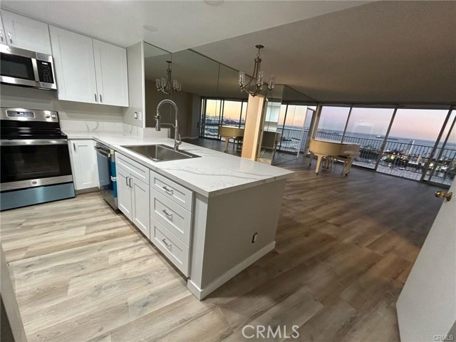 Detail Gallery Image 6 of 32 For 700 E Ocean #2506,  Long Beach,  CA 90802 - 2 Beds | 2 Baths