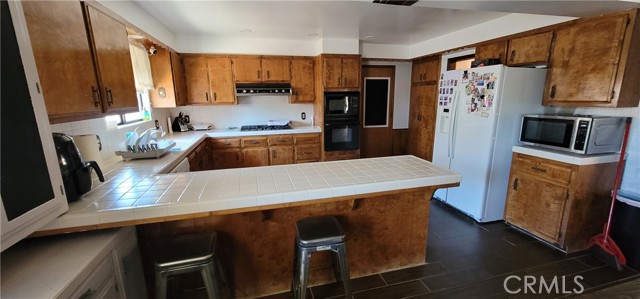 Detail Gallery Image 9 of 23 For 26820 Oxford Ct, Hemet,  CA 92544 - 3 Beds | 2 Baths