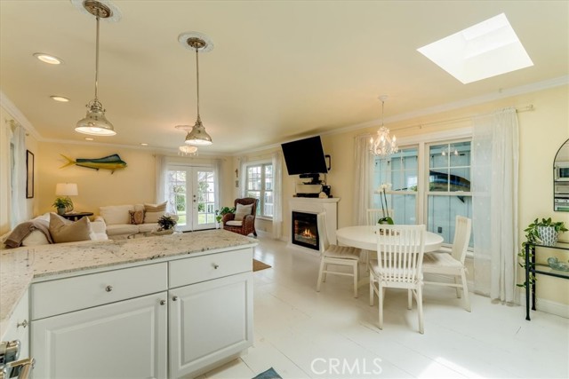 202 Vista Del Mar Avenue, Pismo Beach CA: https://media.crmls.org/medias/eefdab87-f05e-4f8d-ade4-7427acfbcd5a.jpg
