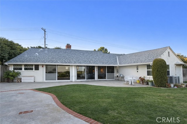 Detail Gallery Image 11 of 21 For 2612 Roscomare Rd, Los Angeles,  CA 90077 - 3 Beds | 2 Baths