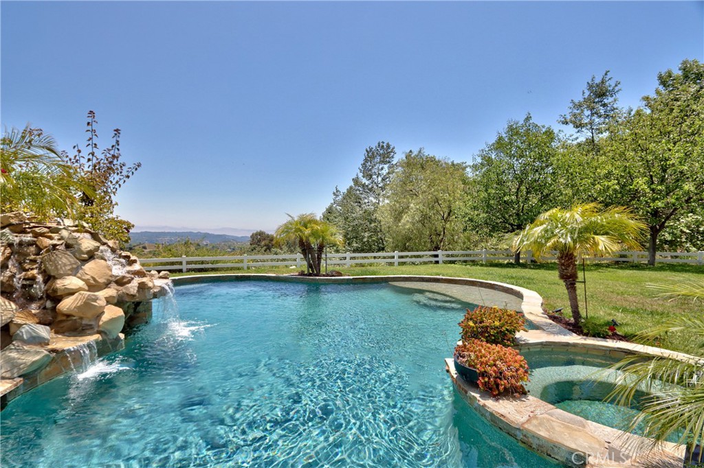 MLS #SW25132109 img 43