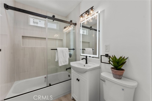 Detail Gallery Image 25 of 36 For 8502 Comolette, Downey,  CA 90242 - 3 Beds | 2 Baths