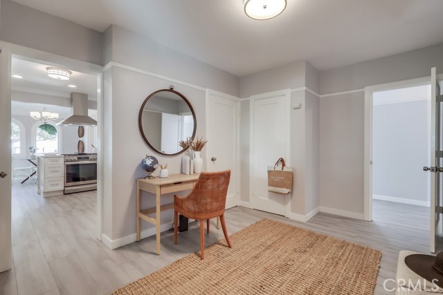 690 W Paseo Del Mar, San Pedro CA: https://media.crmls.org/medias/eeff4eb6-751b-42da-aedb-6bb344739074.jpg