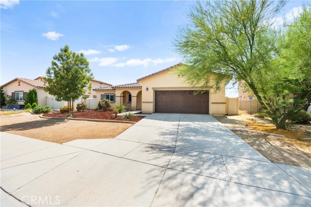 Detail Gallery Image 2 of 62 For 1676 Vibrant Gln, San Jacinto,  CA 92582 - 3 Beds | 2 Baths