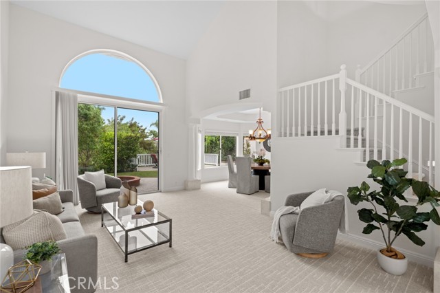 5410 Avenida El Cid, Yorba Linda CA: https://media.crmls.org/medias/ef002c68-0d65-4ca1-a220-fd9890dde478.jpg
