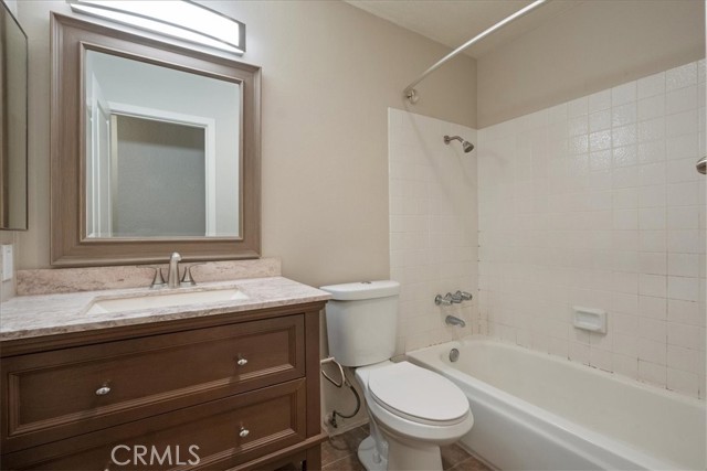 7046 Park Mesa Way, San Diego, California 92111, 2 Bedrooms Bedrooms, ,3 BathroomsBathrooms,Residential,For Sale,Park Mesa Way,ND24115294