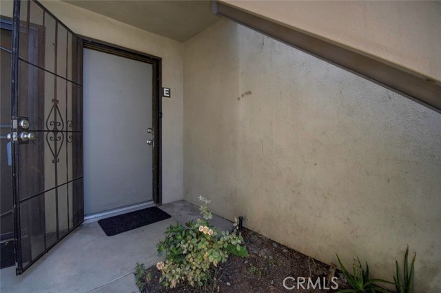 23318 Sesame Street, Torrance CA: https://media.crmls.org/medias/ef006da2-3d0f-48e5-afc5-edaa01873814.jpg