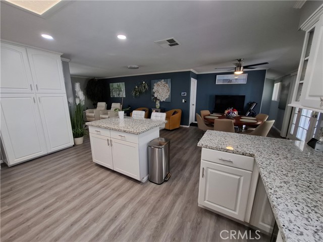 Detail Gallery Image 7 of 36 For 28357 Portsmouth Dr, Menifee,  CA 92586 - 2 Beds | 2 Baths